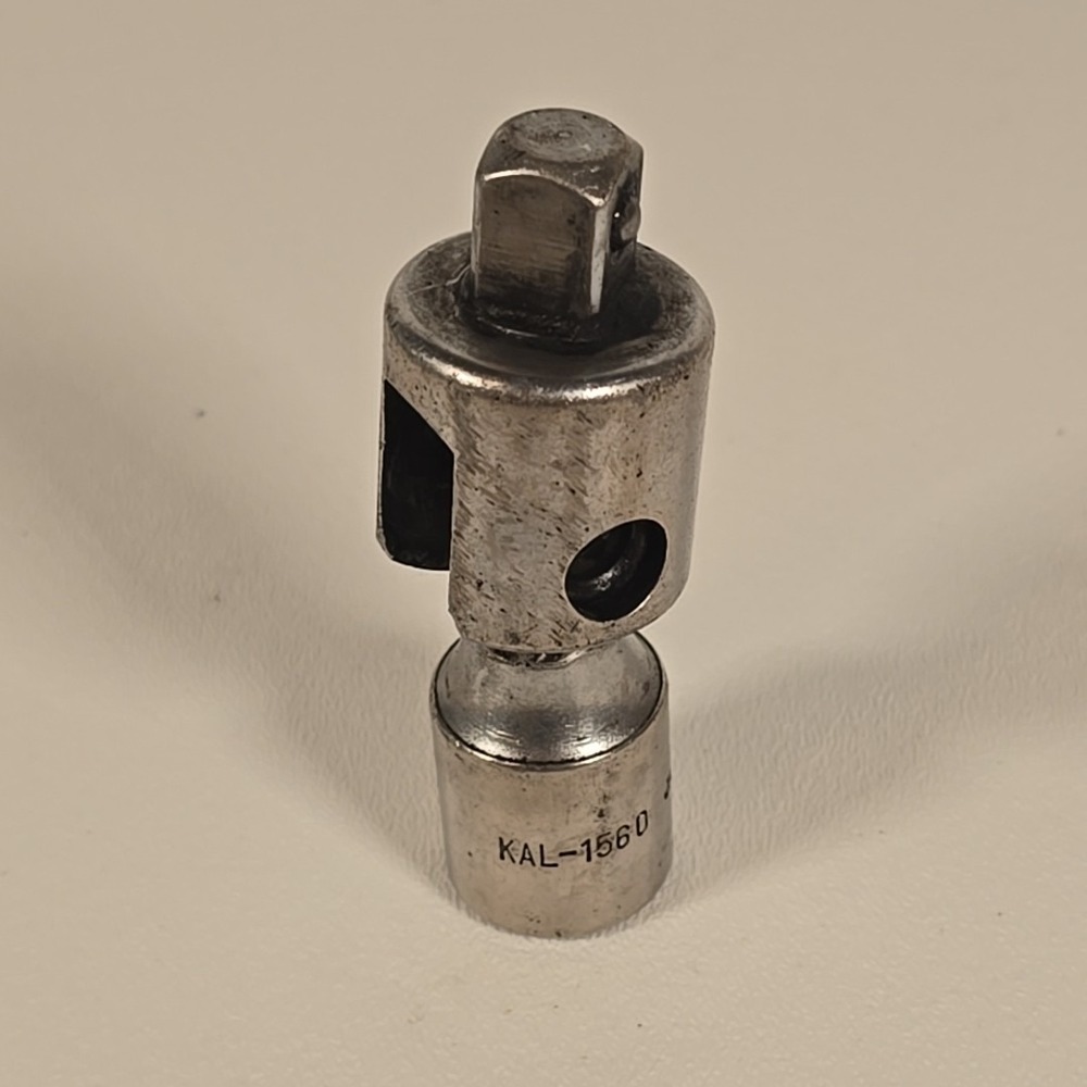 KAL-1560 Japan 1/2" Drive Universal Swivel Joint Socket Adapter 1/2" X 1/2"